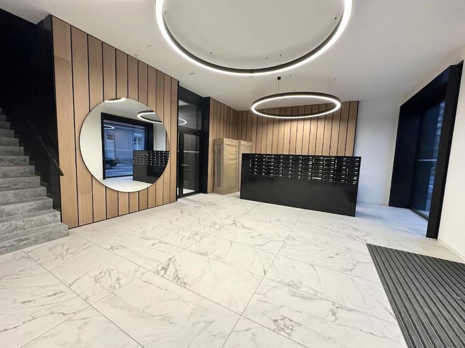 New Apartment Near Tipos Arena, Free Parking, Danubius One Building Bratislava Exterior photo