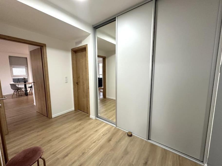New Apartment Near Tipos Arena, Free Parking, Danubius One Building Bratislava Exterior photo